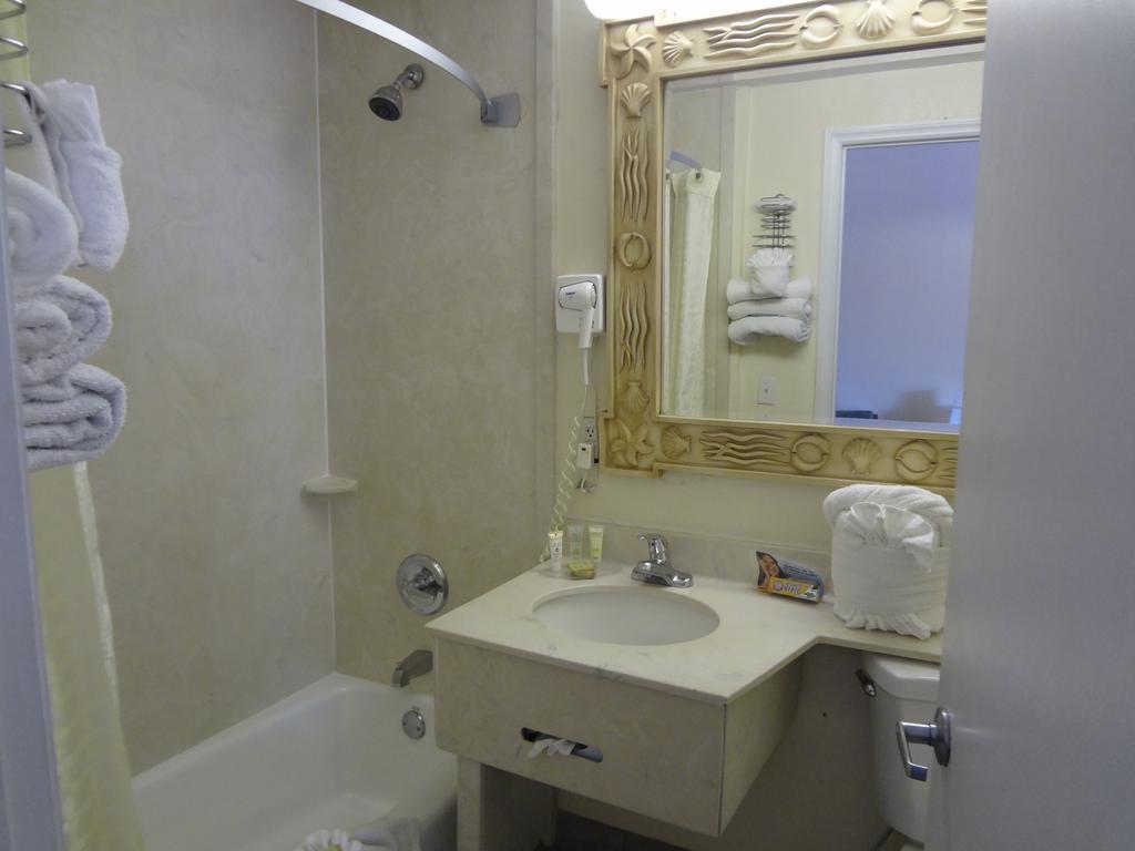 Roomba Inn & Suites - Daytona Beach Værelse billede